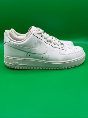 Nike Air Force 1 Men’s White Sneakers Shoes CW2288-111 SZ 10.5